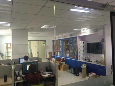 汕頭市騰潤網(wǎng)絡(luò)科技 計(jì)算機(jī)軟硬件開發(fā)與銷售的創(chuàng)新引領(lǐng)者